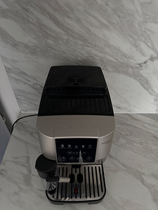 Kohvimasin DeLonghi Magnifica Start (3 foto / 3)