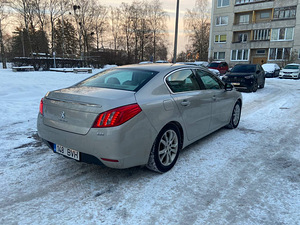 Пежо 508 (9 фото из 15)