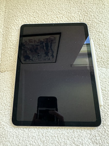 iPad Air 4th Gen, 256GB (Space grey) + Apple pencil 2nd Gen (2 foto / 4)
