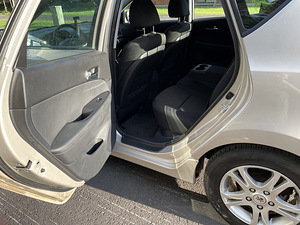 Hyundai i30 1.4 2011a (14 foto / 15)