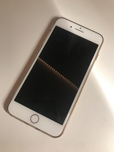 iPhone 8plus GOLD 64GB