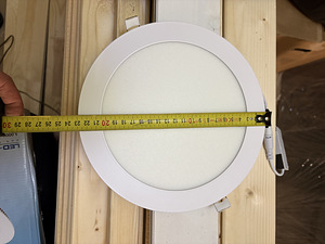 Kohtvalgusti, päevavalgusega 20w, diameetriga23cm (1 foto / 4)
