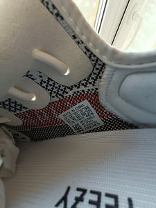 Adidas Yeezy 350V2 Zebra 10.5US/10UK/44⅔EUR 100% ORIGINAL (3 foto / 6)