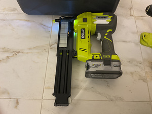 RYOBI komplekt (3 foto / 5)