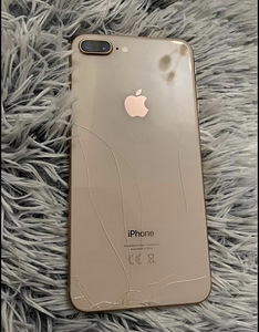 iPhone 8 плюс (2 фото из 2)