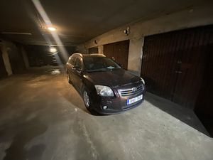 Toyota Avensis 2.2 diisel 130kW. D-CAT 2008 (2 foto / 2)