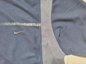 Футболка Nike (3 фото из 5)