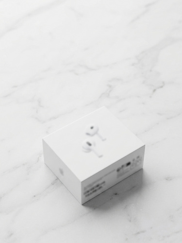 AirPods Pro 3,реплика