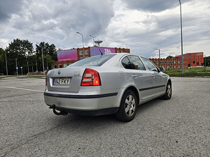 Skoda Octavia A5 1.9 TDI (2 foto / 11)