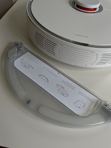 Xiaomi Gen 2 robottolmuimeja märgpuhastusfunktsiooniga (4 foto / 5)