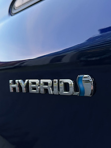 Toyota Prius 2010 (6 foto / 9)