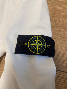 Stone Islandi (2 foto / 4)