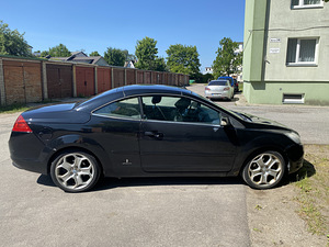 Ford Focus Cabrio (5 фото из 7)