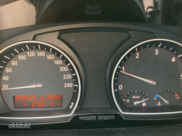 BMW X3 2.0D 110 кВт (фото #10)