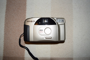 Minolta F25 autoflash