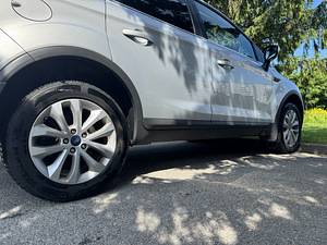 FORD KUGA (13 фото из 15)