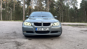 BMW 320D E90 120kw (2 фото из 14)