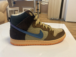 Кроссовки Nike SB Dunk High (2 фото из 3)