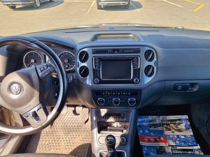 Volkswagen Tiguan 2.0 TDI (81 kW), 2015. aasta väljalase (8 foto / 11)