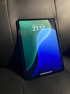 iPad Pro 11 (2 поколение) (2 фото из 4)