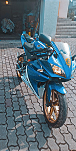 Продается Yamaha YZF-R125 2014a (2 фото из 5)