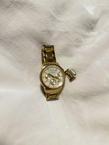 Armani Exchange Lady Banks Gold Plated Chronograph Watch (1 foto / 5)