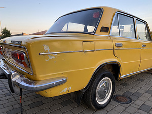 Продается ВАЗ 2103 1976г. (7 фото из 15)