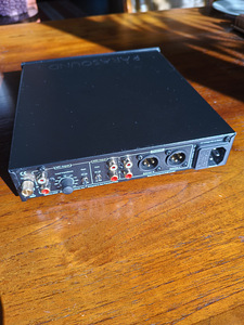 Фонокорректор Parasound Zphono XRM (2 фото из 3)
