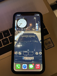 iPhone хр 64гб (1 фото из 4)
