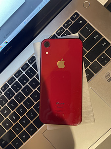 iPhone хр 64гб (2 фото из 4)