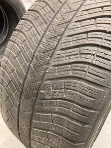 Michelin Pilot Alpina 5 SUV (4 foto / 5)