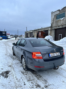 Skoda Octavia 2.0 (2015) (6 foto / 13)