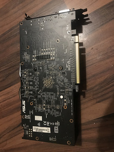 Продам видеокарту асус RX570-4g (2 фото из 3)
