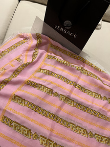 Versace sall UUS! Suur suurus (3 foto / 5)