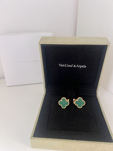 Van Cleef Au750 с коробкой (4 фото из 7)