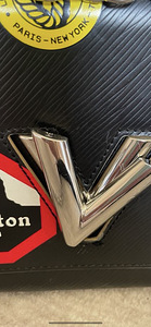 Louis Vuitton Twist World Tour kott orig (3 foto / 7)