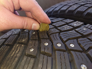 Ice Contact 3 205/60R17 (4 foto / 7)