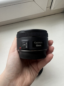 Canon 50mm 1.8 (2 foto / 4)