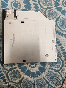 Dell Latitude E6440 plaadilugeja (1 foto / 2)