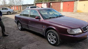 Audi A6 2.6 V6 110kv (3 foto / 11)