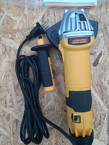 Dewalt nurklihvija 1500w reguleeritavate pööretega (2 foto / 3)