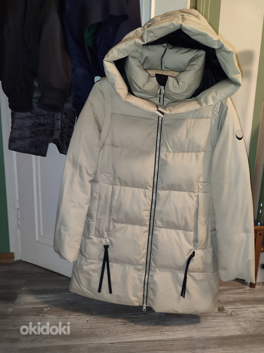 Женская зимняя куртка (фото #1)