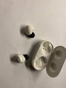 Samsung Galaxy Buds PLUS (2 foto / 4)
