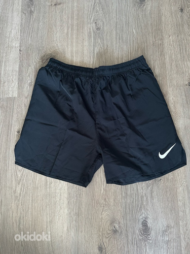 Nike шорты (фото #1)