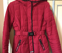S.Oliver красная куртка размер 152 см