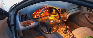 BMW 320d 110kw Facelift (5 foto / 6)