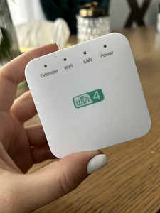 WiFi repiiter 2.4G Wireless