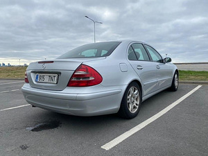 Mercedes E200 2.1 2005 (5 foto / 7)