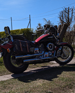 Yamaha XVS 1100 DragStar (4 foto / 6)