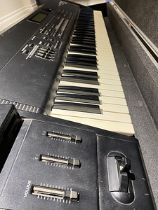 Roland XP-80, vintage expansion board (4 foto / 9)